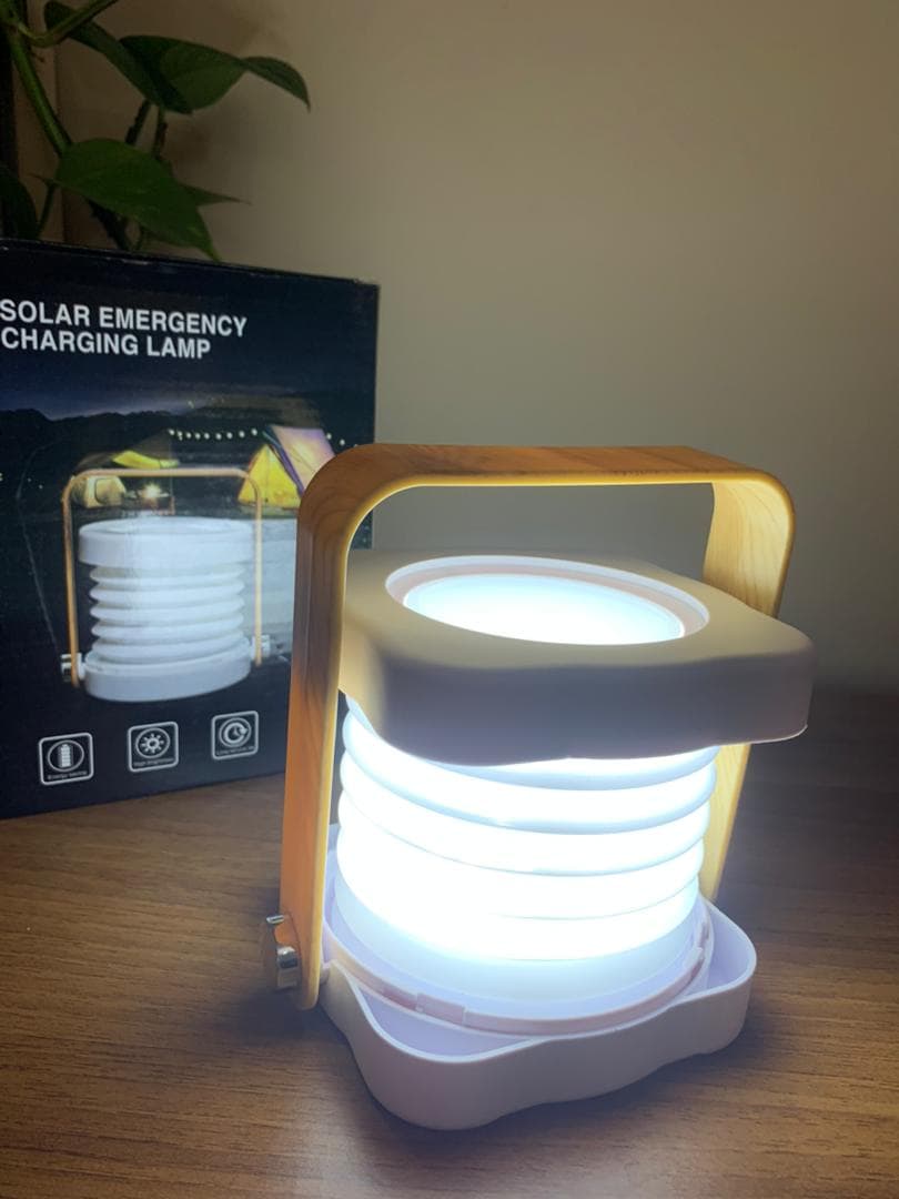 Lampe de Table Télescopique et Pliable 4 en 1 à intensité variable 3 niveaux - Camping et Randonnée - صورة حقيقية 4