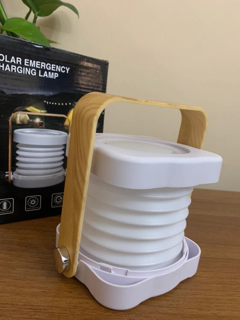 Lampe de Table Télescopique et Pliable 4 en 1 à intensité variable 3 niveaux - Camping et Randonnée - صورة حقيقية 5