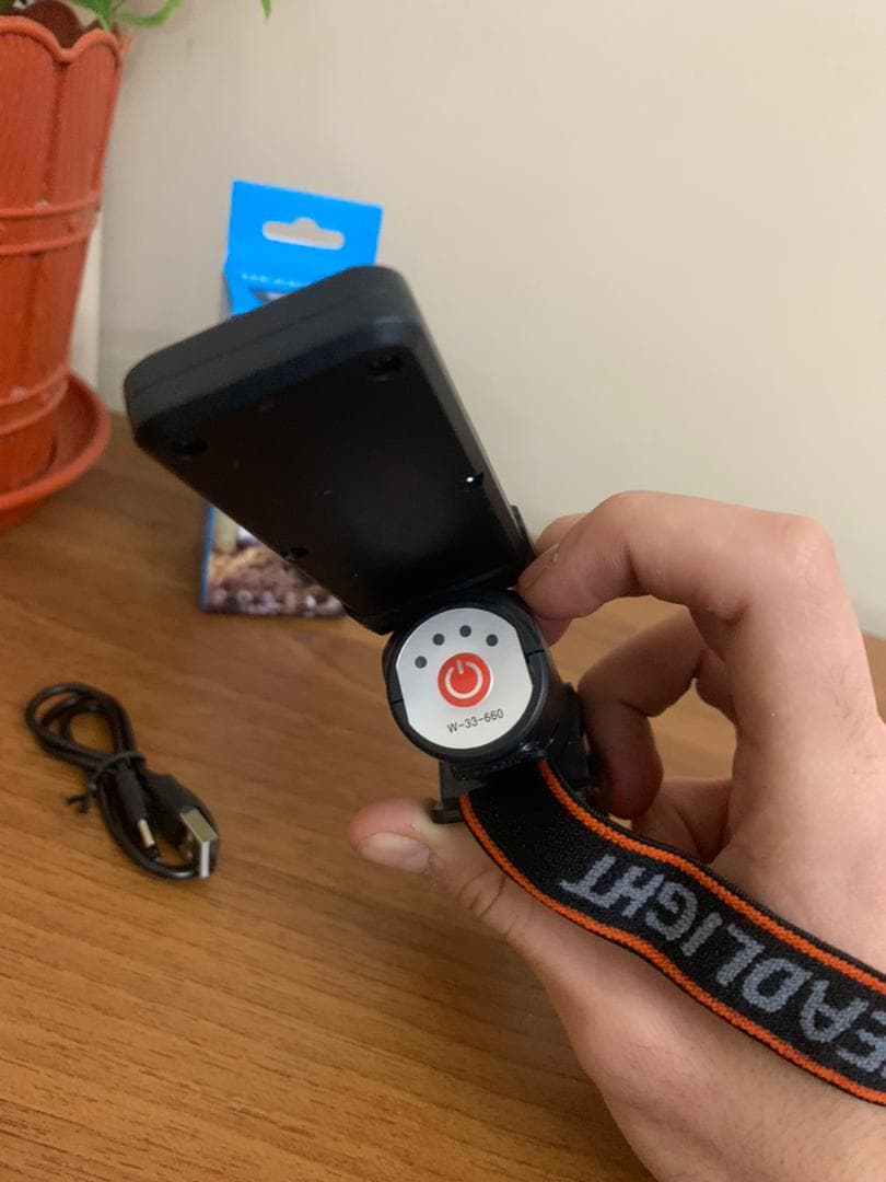 Lampe de Poche LED Portable et Réflecteur 20W - Outillage et Bricolage - صورة حقيقية 10