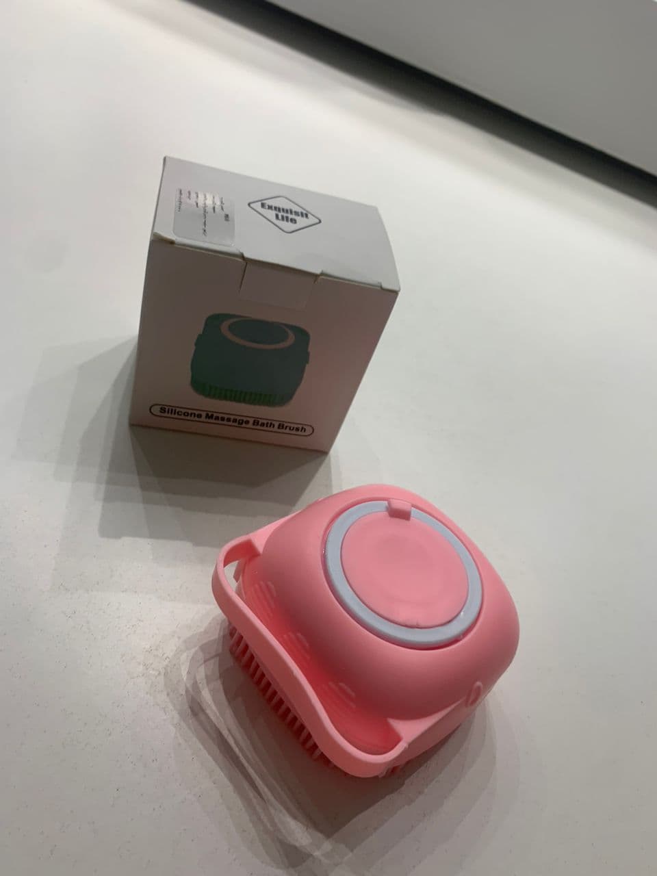 Brosse de Nettoyage et Distributeur De Shampoing en Silicone – فرشاة الحمام من السيليكون - Divers - صورة حقيقية 7