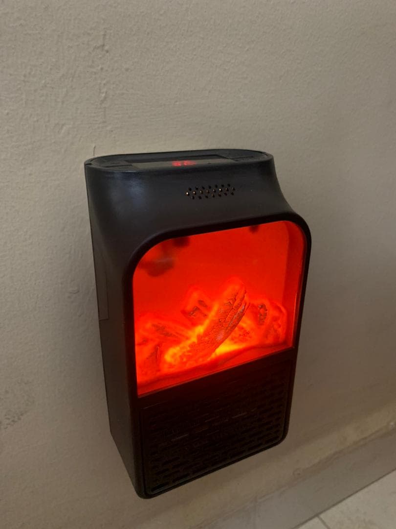 Chauffage Électrique Portable avec Effet Flamme 3D – مدفأة كهربائية محمولة بتأثير اللهب ثلاثي الأبعاد - Électronique - صورة حقيقية 11
