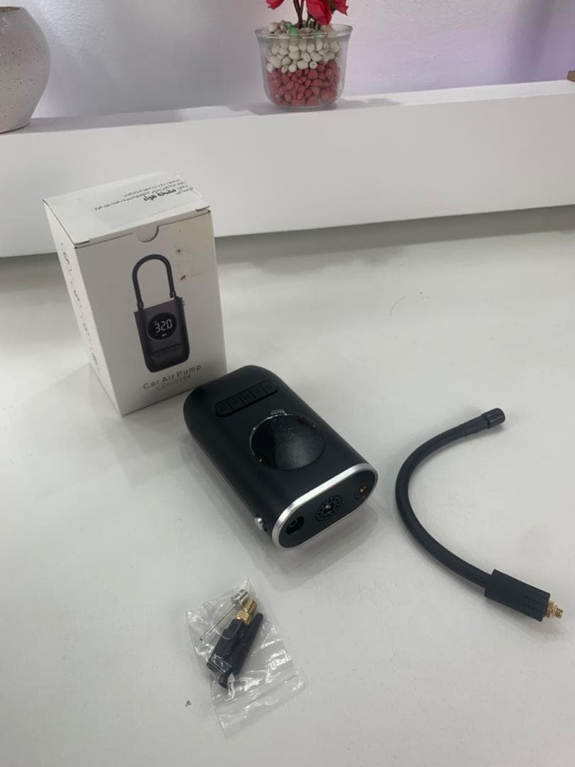 Compresseur d'Air Portable 150 PSI avec Lampe LED – منفاخ هواء محمول مع إضاءة - Accessoires Auto/Moto - صورة حقيقية 8