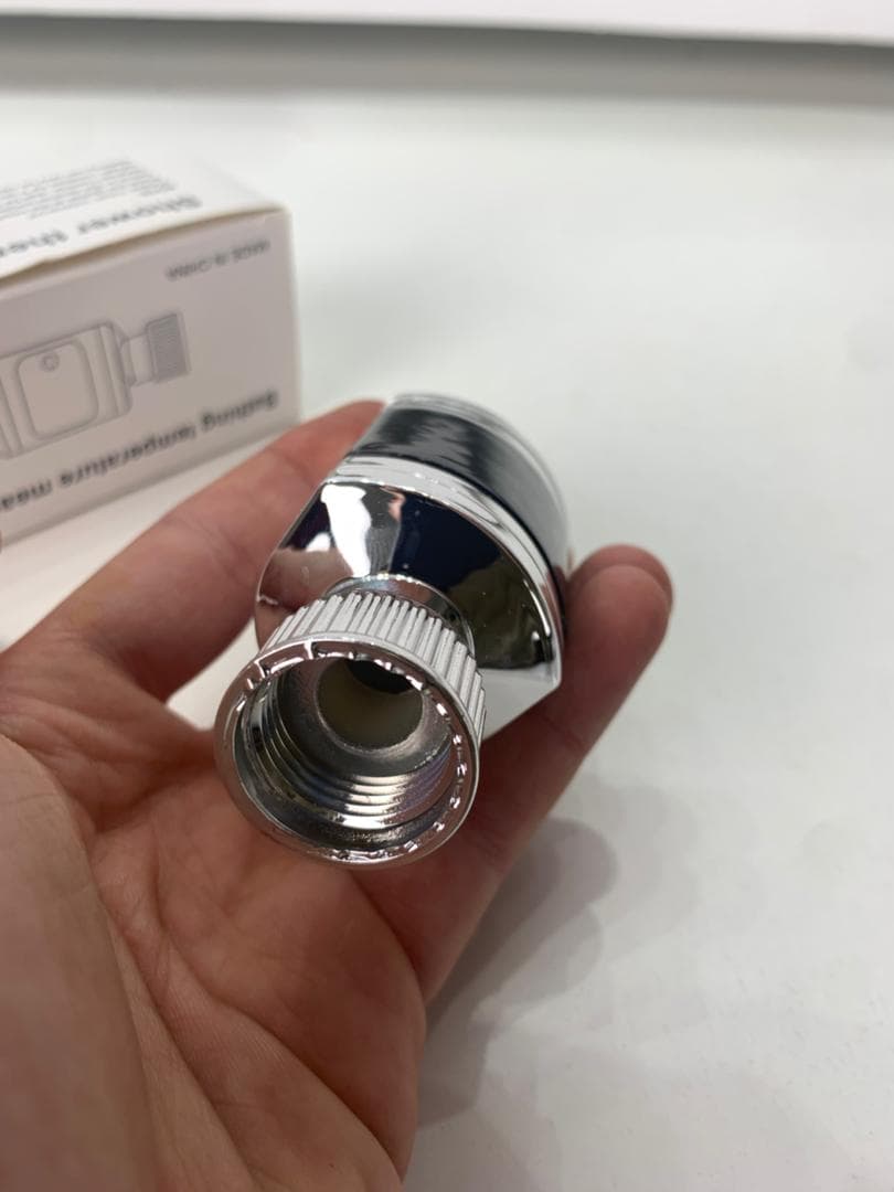 Moniteur de Température de l'Eau Numérique avec Affichage LED – مقياس درجة الحرارة للماء بشاشة رقمية - Maison - صورة حقيقية 11