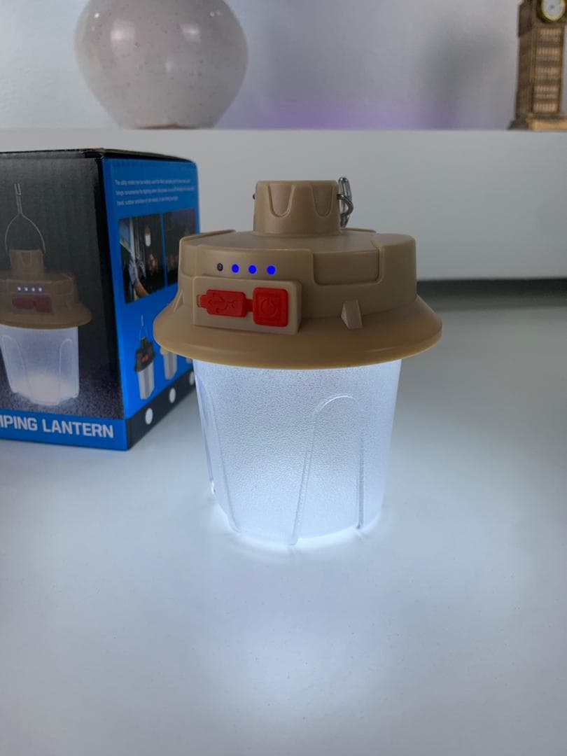 Lanterne Portable Rotative à 360° – فانوس محمول دوار - Camping et Randonnée - صورة حقيقية 10