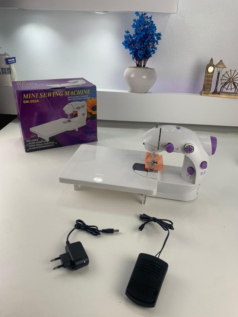 Machine à Coudre Électrique Portable avec Table – ماكينة خياطة كهربائية محمولة مع طاولة - Divers - صورة حقيقية 8