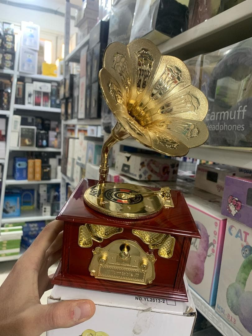 Phonographe trompette dorée et boîte à Bijoux Décorative – صندوق موسيقي - Décoration - صورة حقيقية 7