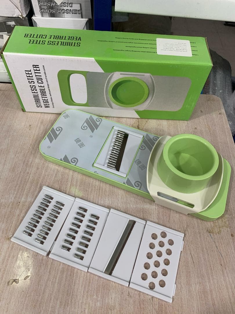 Mandoline Trancheuse à légumes multifonctionnelle – أداة تقطيع الخضر - Cuisine - صورة حقيقية 7