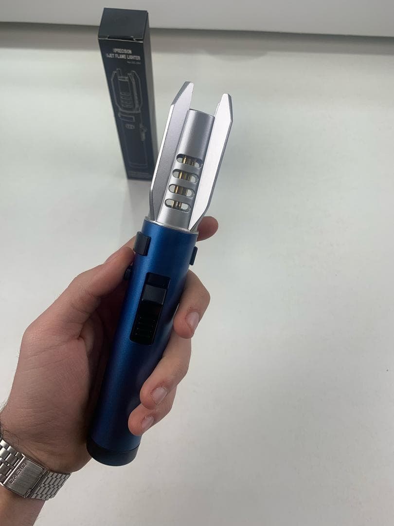 Briquet à flamme droite très puissant coupe-vent – موقد نار محمول - Outillage et Bricolage - صورة حقيقية 9