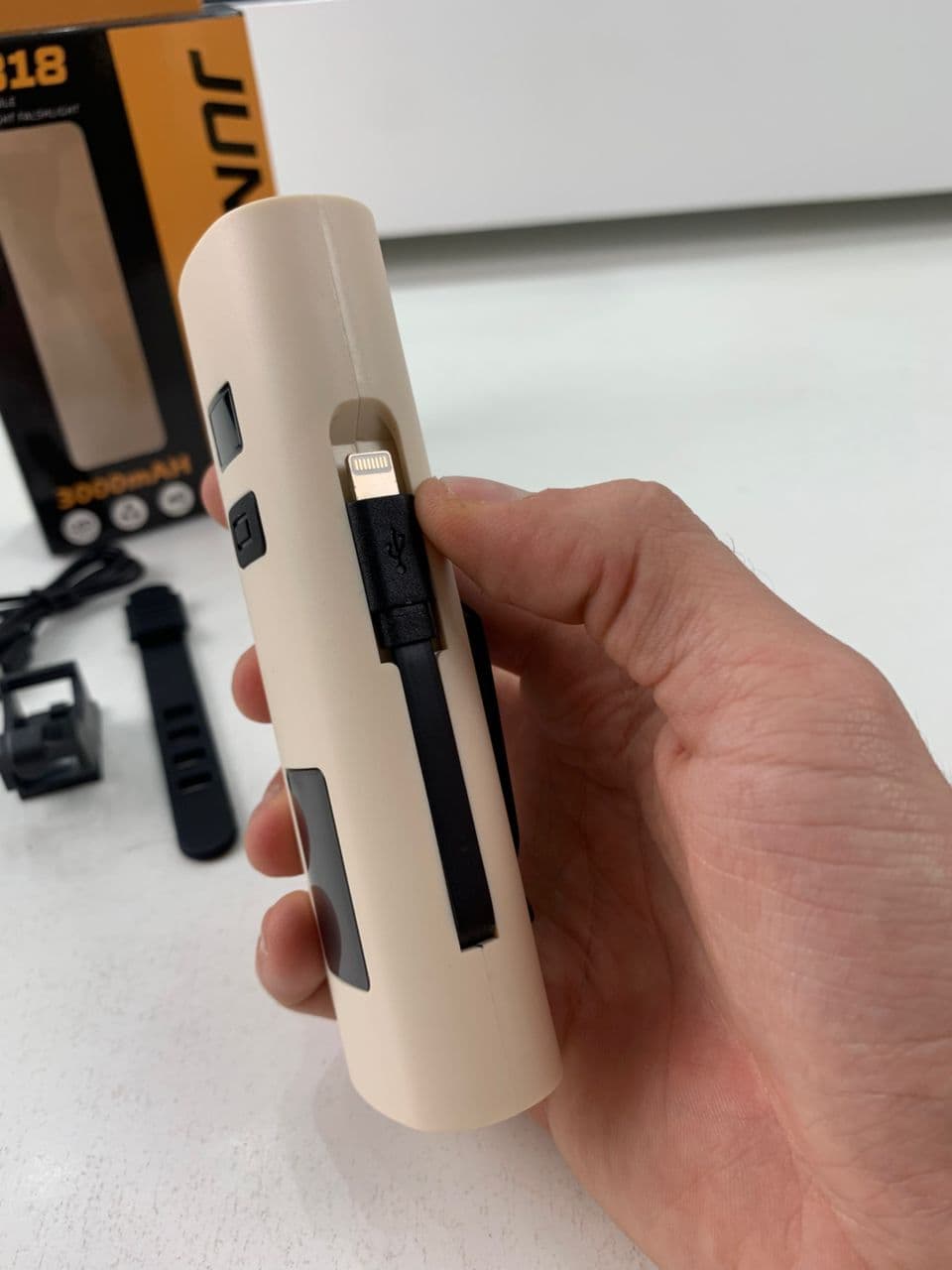 Éclairage de Vélo avant à LED et Power Bank 3000mAH – مصباح وبنك طاقة للدراجات الهوائية - Électronique - صورة حقيقية 10