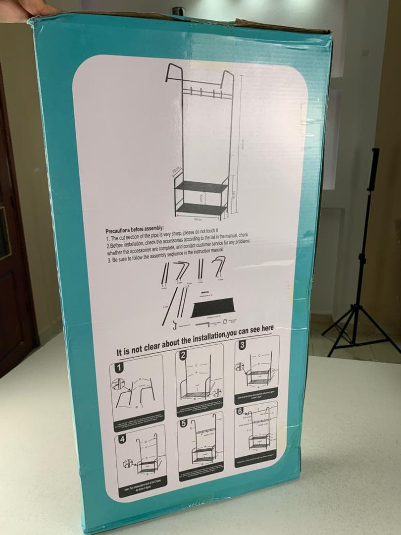 Porte Manteau et Organisateur de Chaussures en Métal avec Cintres – علاقة ملابس ومنظم أحذية 2في1 - Maison - صورة حقيقية 8
