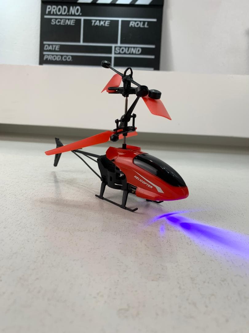 Hélicoptère Rechargeable avec Capteur Infrarouge pour Enfants – طائرة هيليكوبتر لاسلكية للأطفال - Jouet & Gaming - صورة حقيقية 8