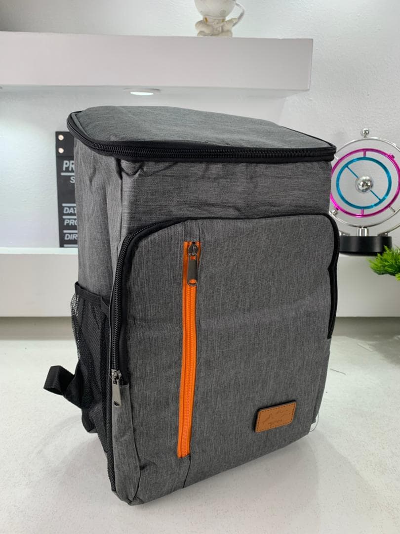 Sac à dos isotherme pour pique-nique avec isolation intérieure – حقيبة ظهر عازلة للحرارة والبرودة - Camping et Randonnée - صورة حقيقية 16