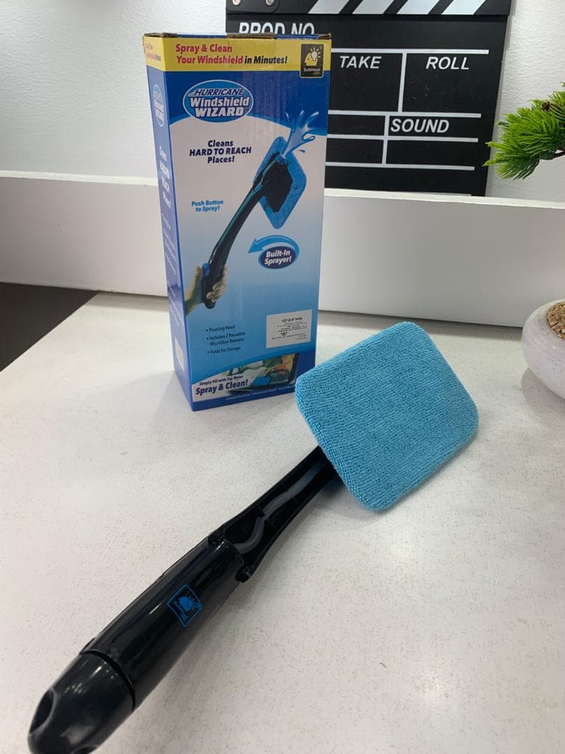 Hurricane Nettoyant pour Vitres en Microfibre avec Spray – منظف زجاج مع أداة رش - Maison - صورة حقيقية 8