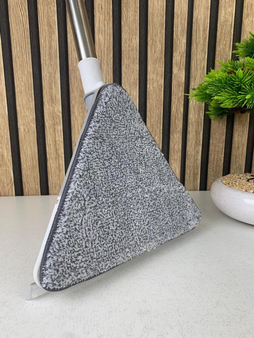 Vadrouille de Nettoyage avec Manche Long Pliable à 180° avec Grattoir – ممسحة من ميكروفيبر للتنظيف في أصعب المناطق - Maison - صورة حقيقية 9