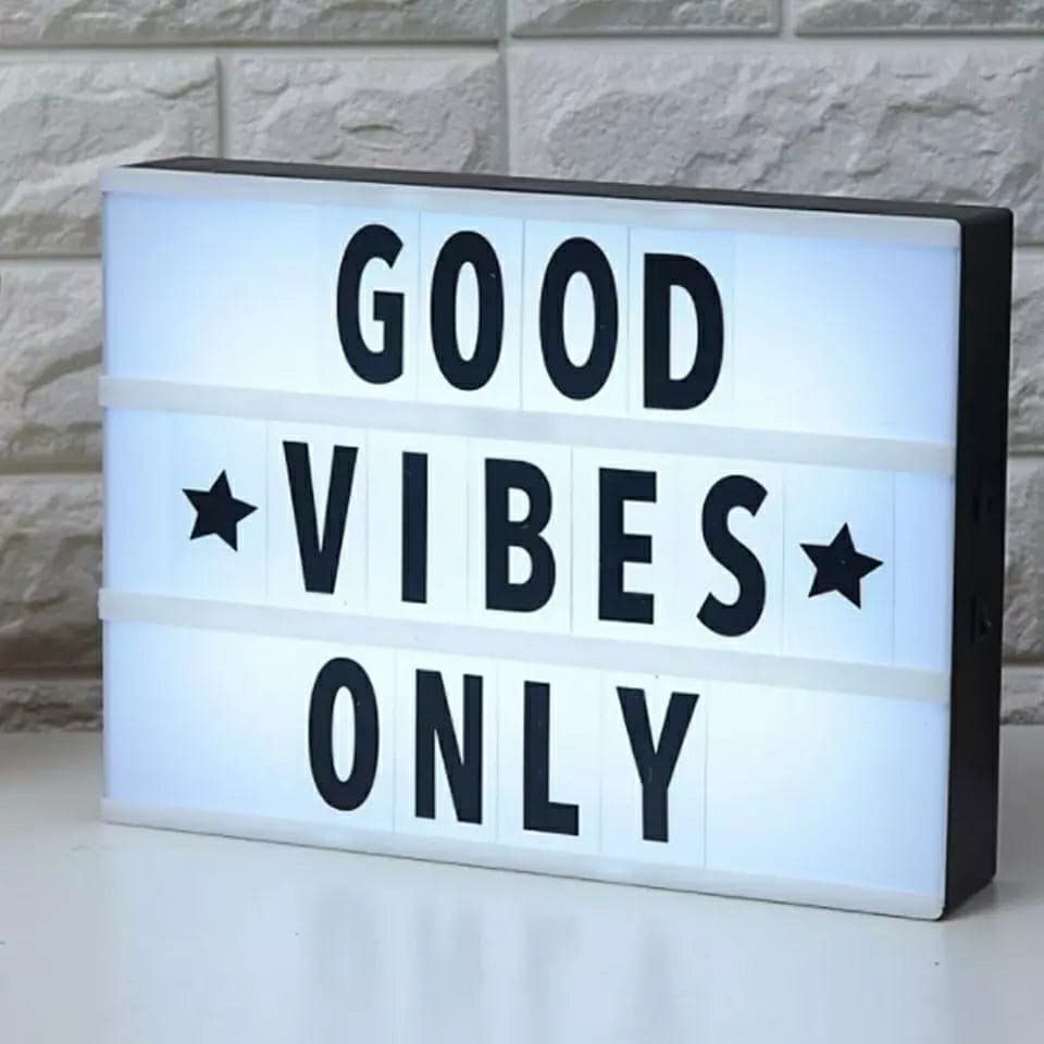 LED MESSAGE LIGHT BOX -Noir et Blanc - Maison - صورة 5