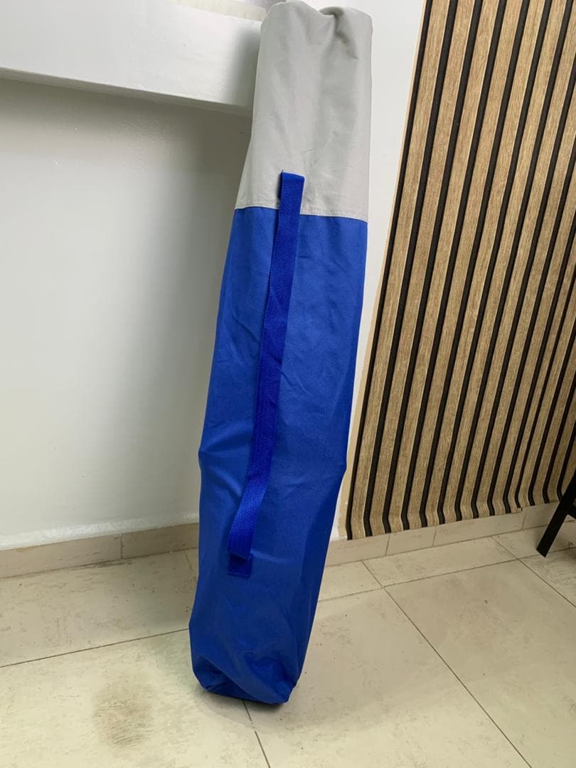 Chaise de camping pliable légère et durable de qualité supérieure avec porte-gobelet – كرسي تخييم جودة عالية - Camping et Randonnée - صورة حقيقية 8