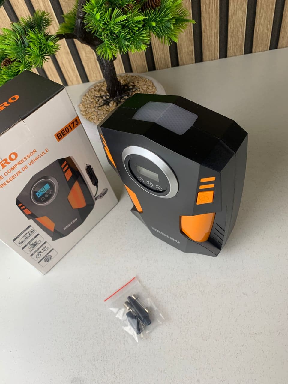 Compresseur d’Air Numérique pour Voiture et Moto 150Psi BE0173 – جهاز ضغط العجلات محمول - Accessoires Auto/Moto - صورة حقيقية 8
