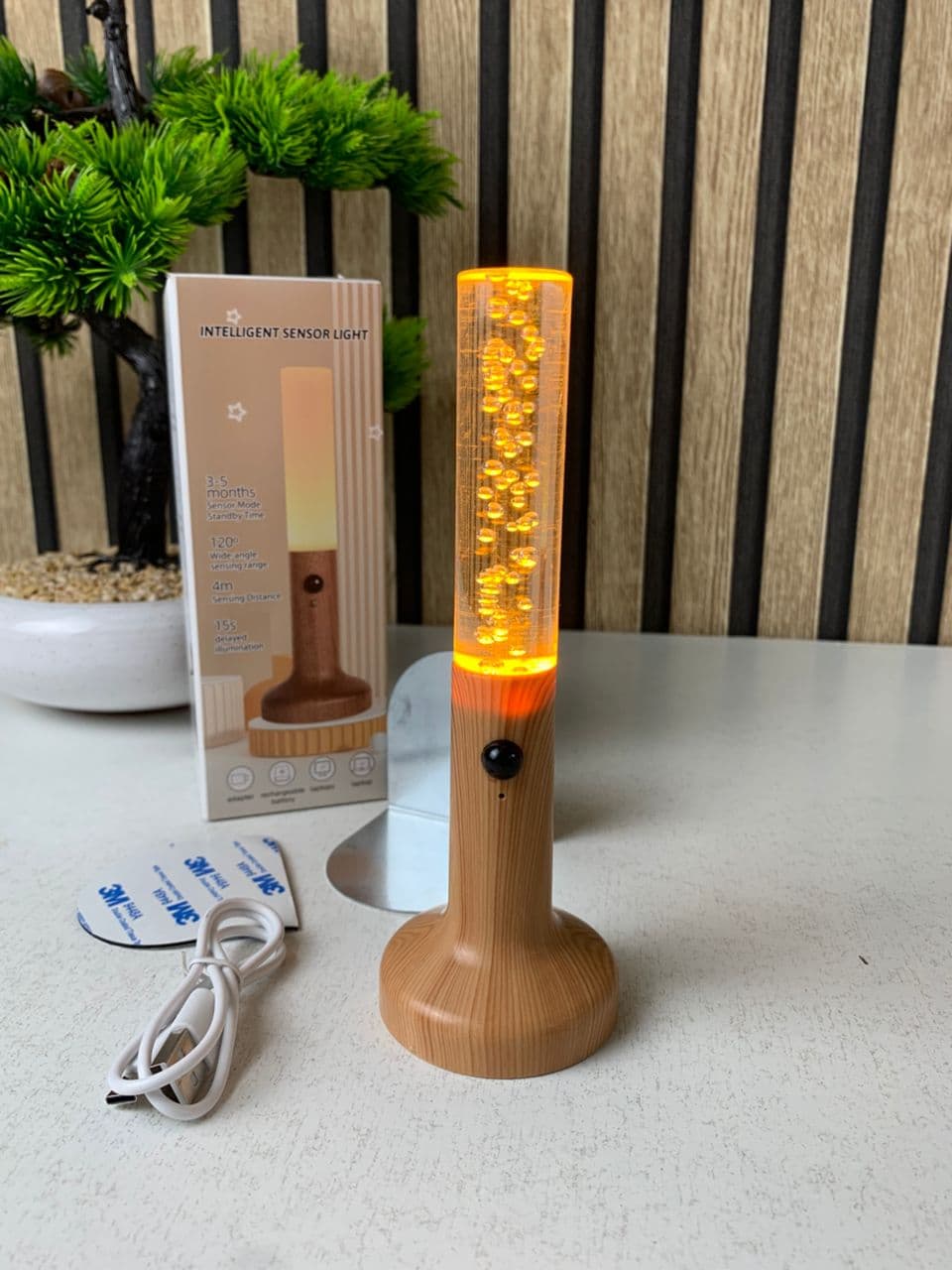 Applique murale rechargeable en bois avec détecteur de mouvement effet glow – مصباح جداري محمول - Maison - صورة حقيقية 7