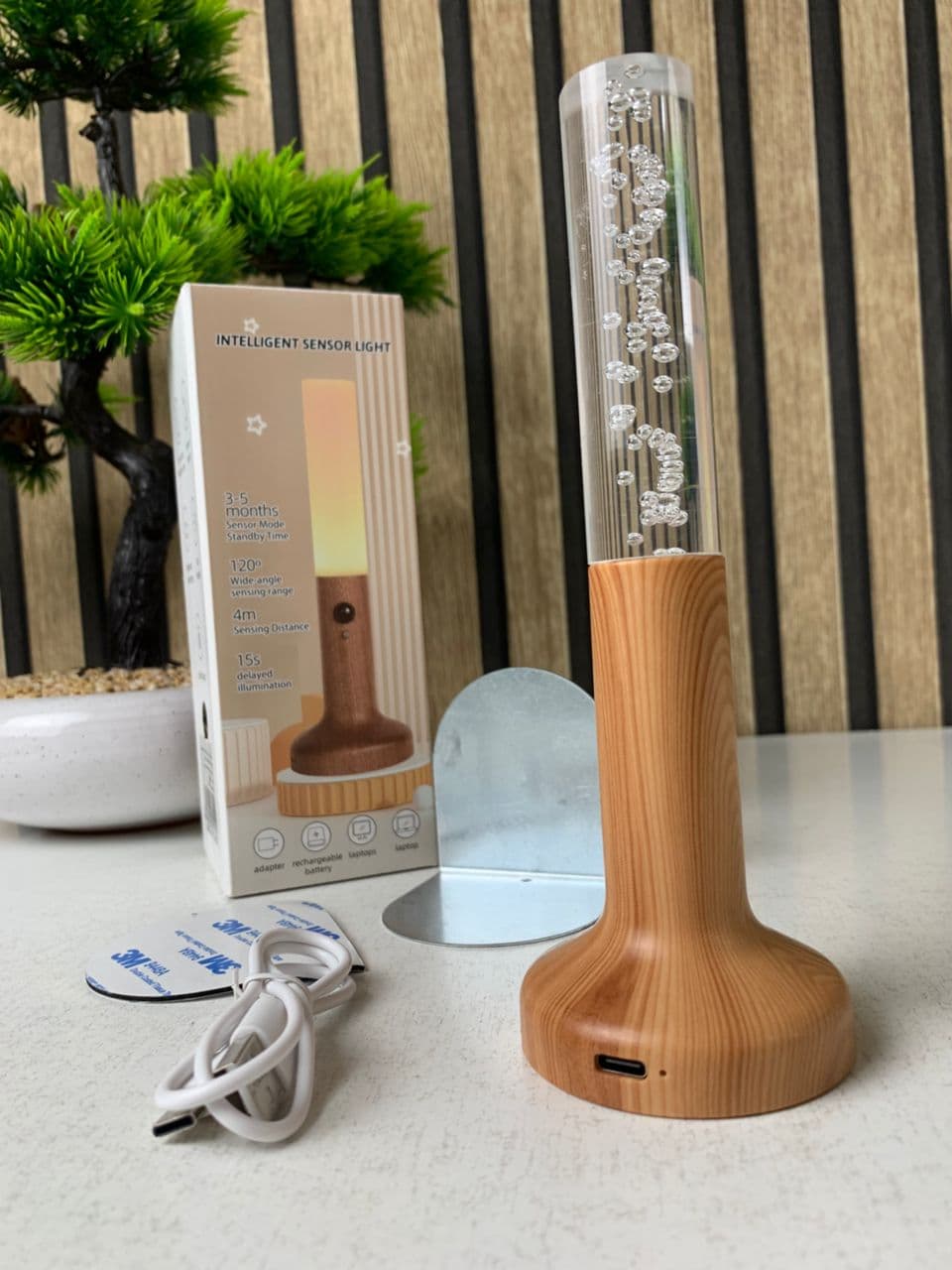 Applique murale rechargeable en bois avec détecteur de mouvement effet glow – مصباح جداري محمول - Maison - صورة حقيقية 8