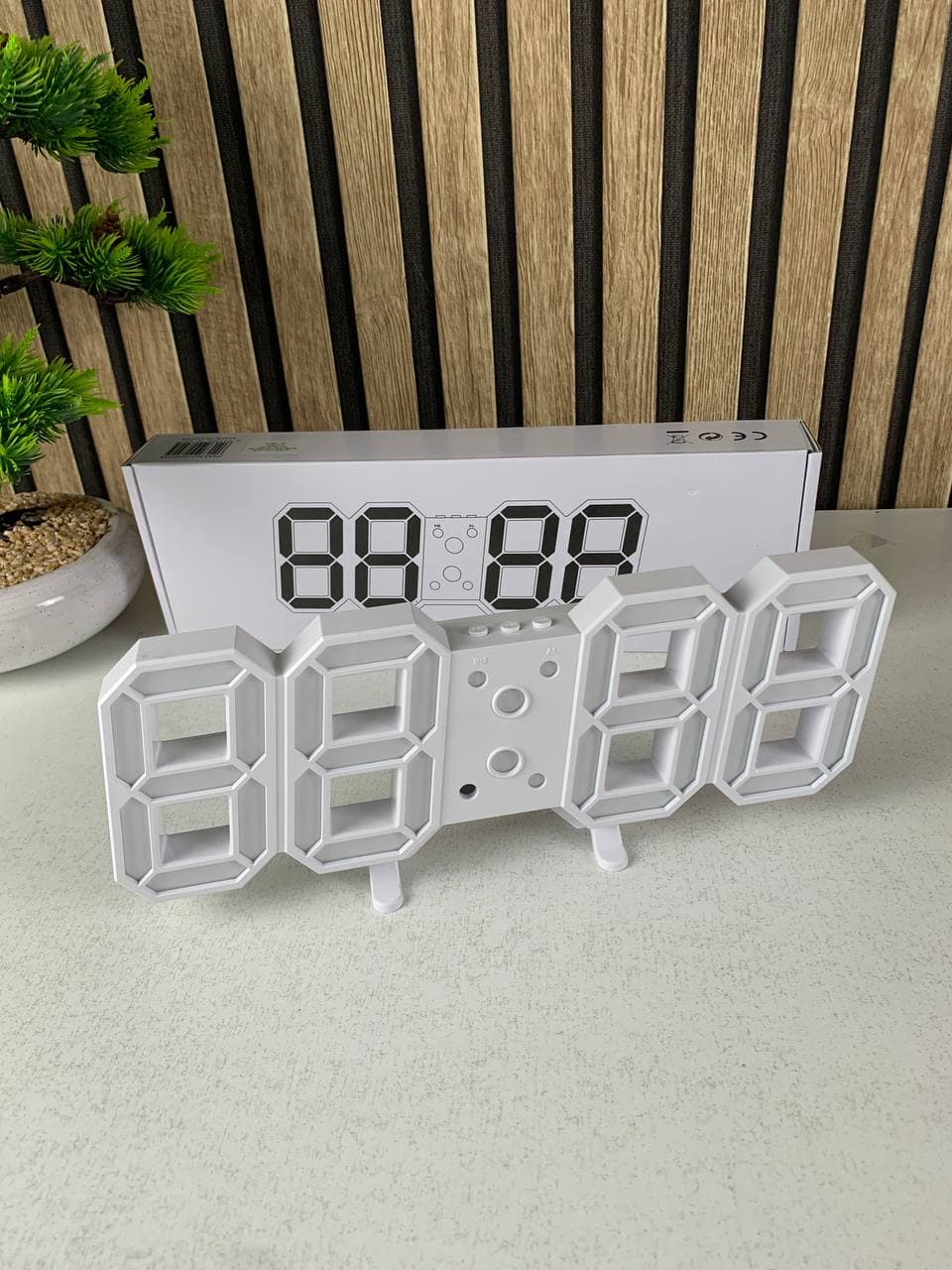 Horloge Murale numérique LED Blanche 3D GH0720L – ساعة رقمية تصميم ثلاثي الأبعاد - Électronique - صورة حقيقية 9