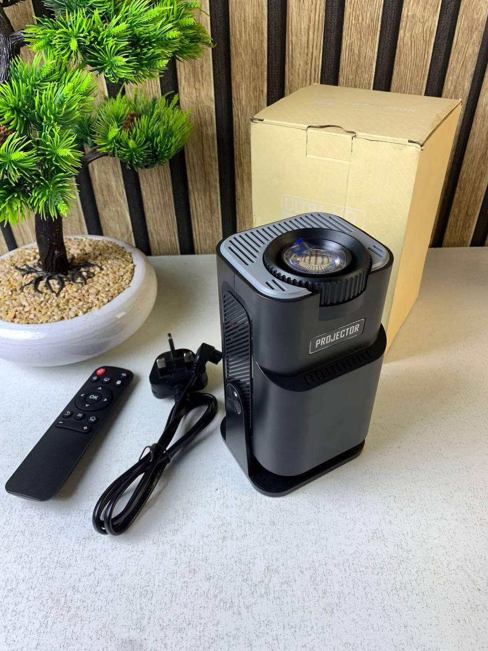 Projecteur portable Full HD HY320 Android 11 WiFi6 et Bluetooth 5.0 - جهاز عرض ذكي - Électronique - صورة حقيقية 9