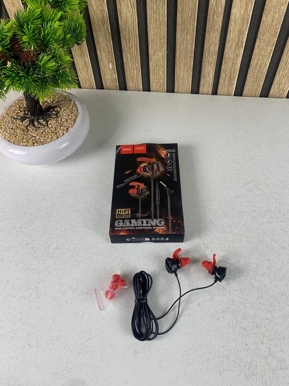 Écouteurs de jeu filaire intra-auriculaire avec microphone E-Sport Hoco M105 - سماعات ألعاب إحترافية مع ميكروفون - Électronique - صورة حقيقية 12
