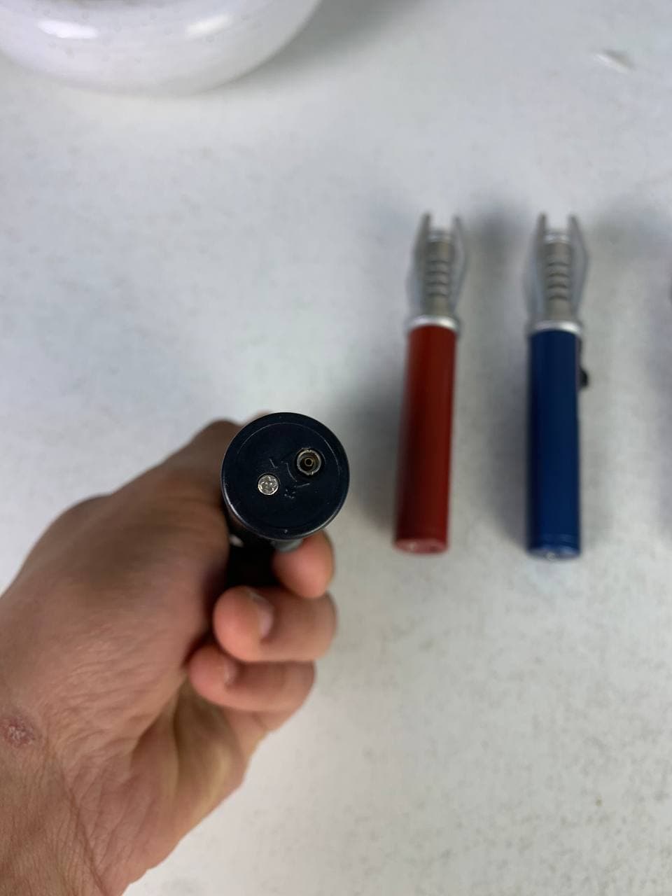 Mini Briquet Torche Professionnel à Jet Flamme - ولاعة مقاومة للرياح (1300 درجة) - Camping et Randonnée - صورة حقيقية 13