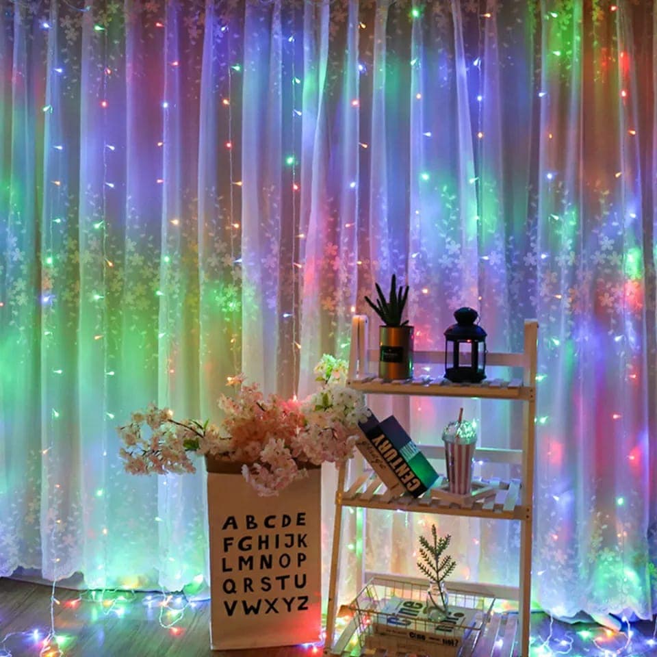 Rideau Lumineux 3\3 M 220 V pour la décoration extérieure Et des fêtes à la maison — صورة 1