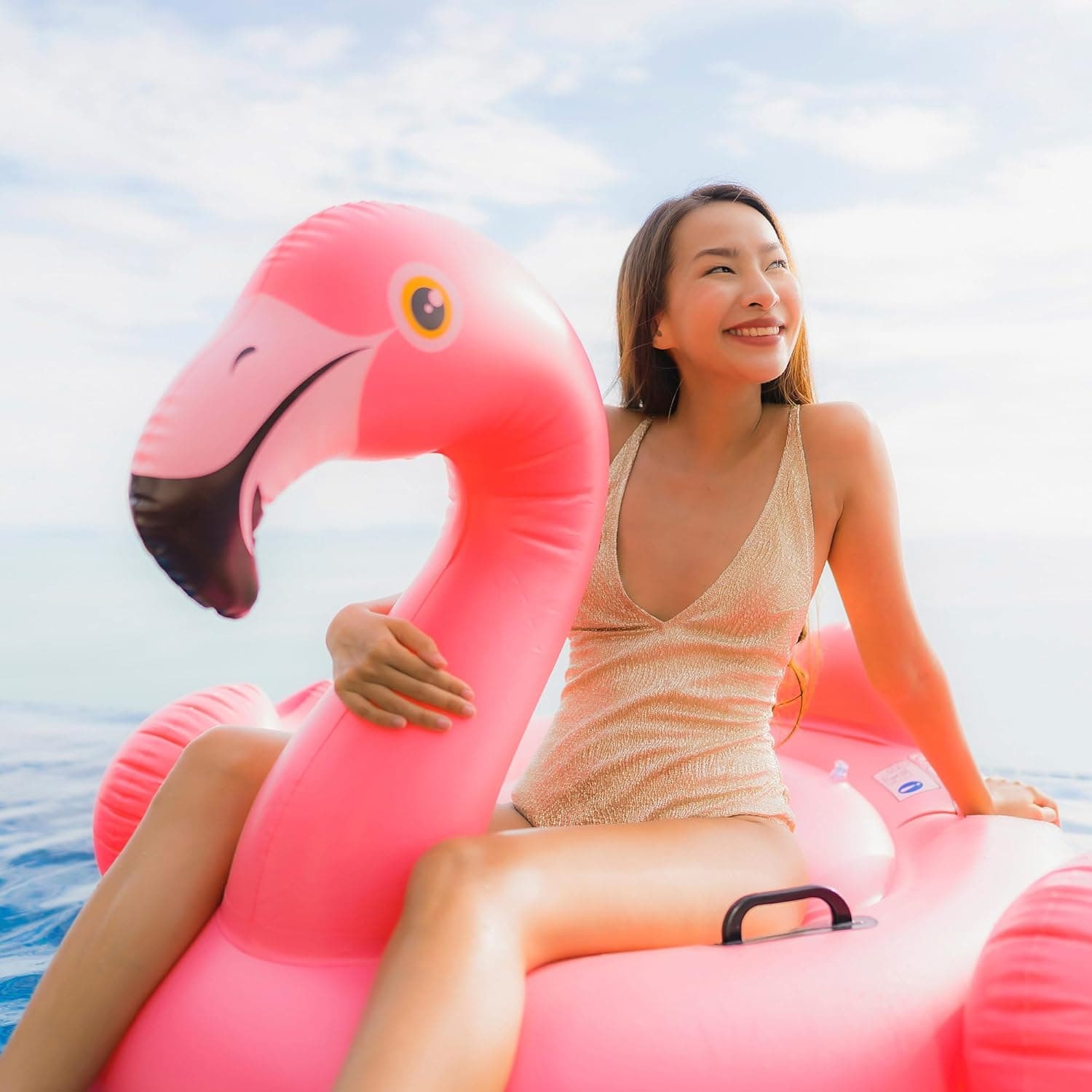 Bouée Géante Gonflable Flamant Rose Ride-On pour Piscine Intex 57558NP - عوامة الفلامينغو الوردي الضخمة للركوب والاستجمام في المسبح - Vacance & Loisir - صورة 6