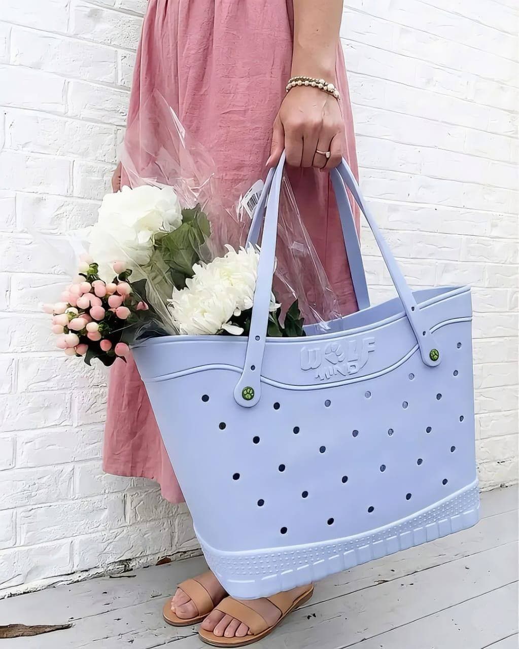 Sac de Plage Eva et Silicone Garni de Trous Grand Cabas Imperméable Tendance pour Été - حقيبة الشاطئ السيليكونية العصرية المقاومة للماء - Vacance & Loisir - صورة 1