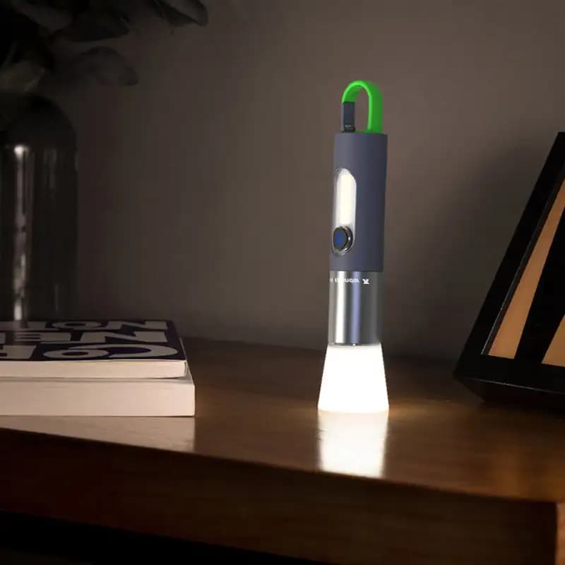Lampe de poche LED zoomable 4 modes, Rechargeables 1800mAh — صورة 2