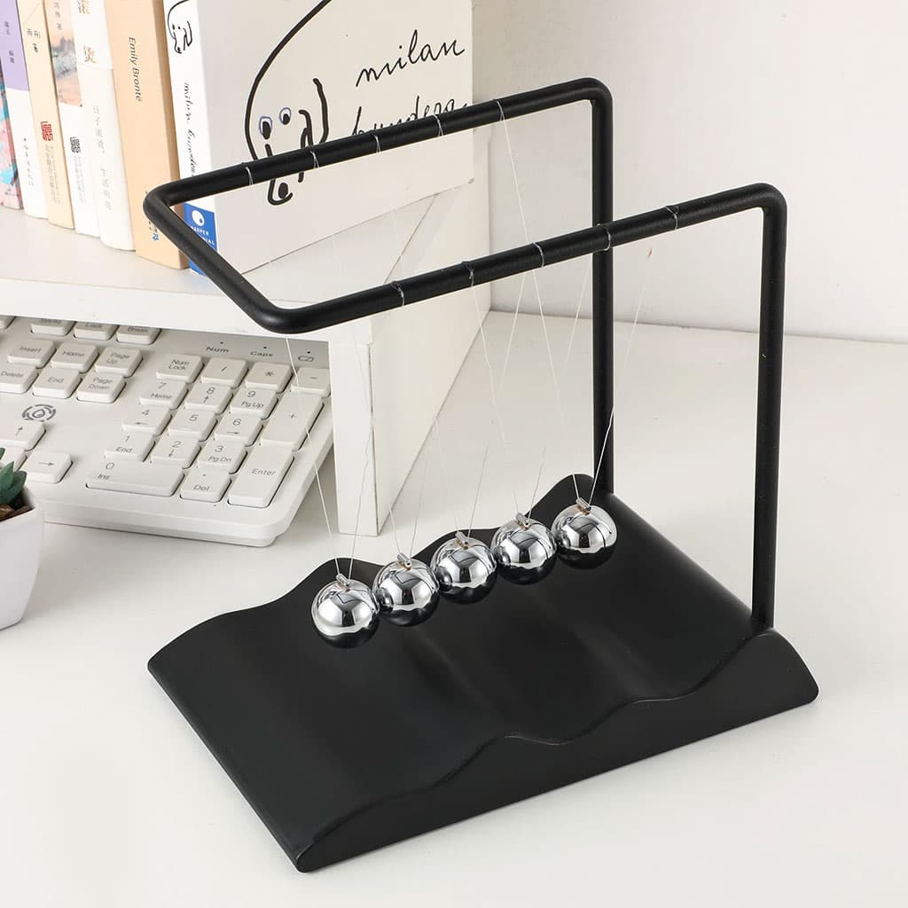 Pendule Newton Balls d’équilibre une décoration classique — صورة 2