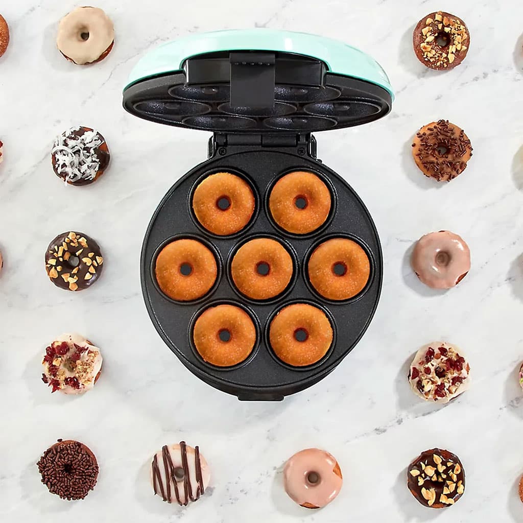 Mini machine à donuts avec surface antiadhésive pour 7 beignets – ماكينة تحضير الدونات — صورة 2