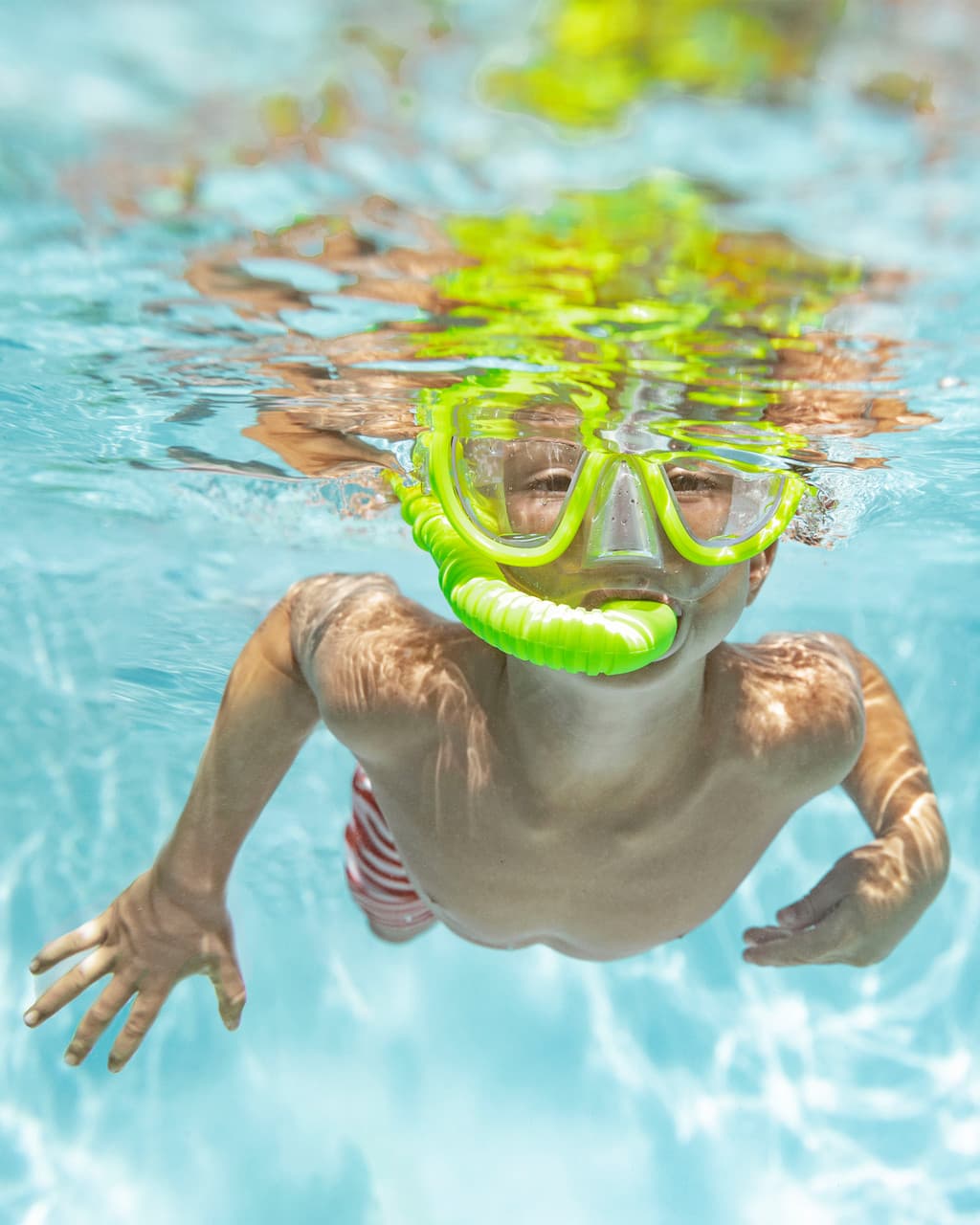 Kit de Natation Intex Adventurer 55642 - Masque Sea Scan & Tuba Hi-Flo pour Enfants - Vacance & Loisir - صورة 5
