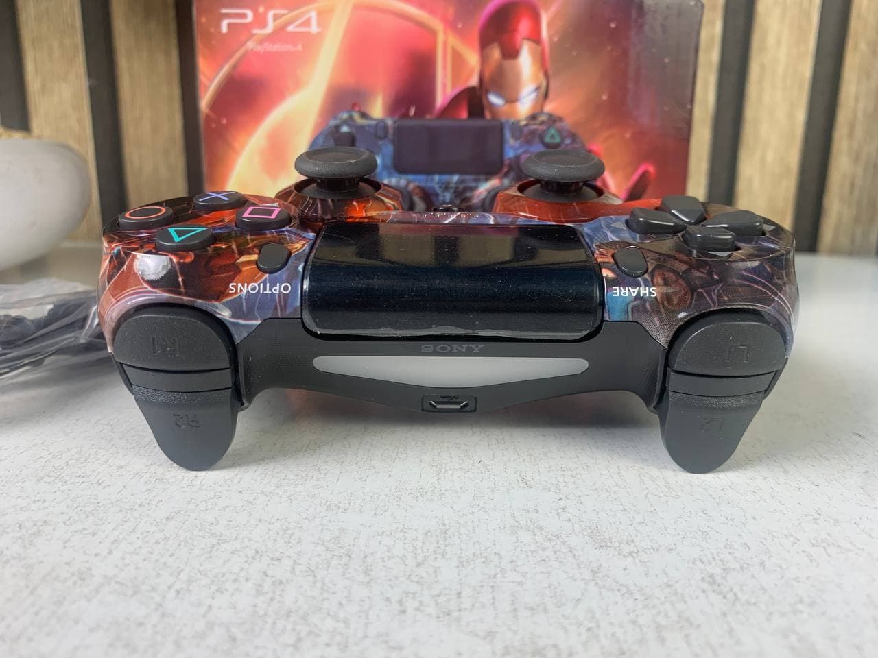 يد تحكم لاسلكية PS4 | SONY DualShock High Copy | Edition Captain America — صورة حقيقية 7
