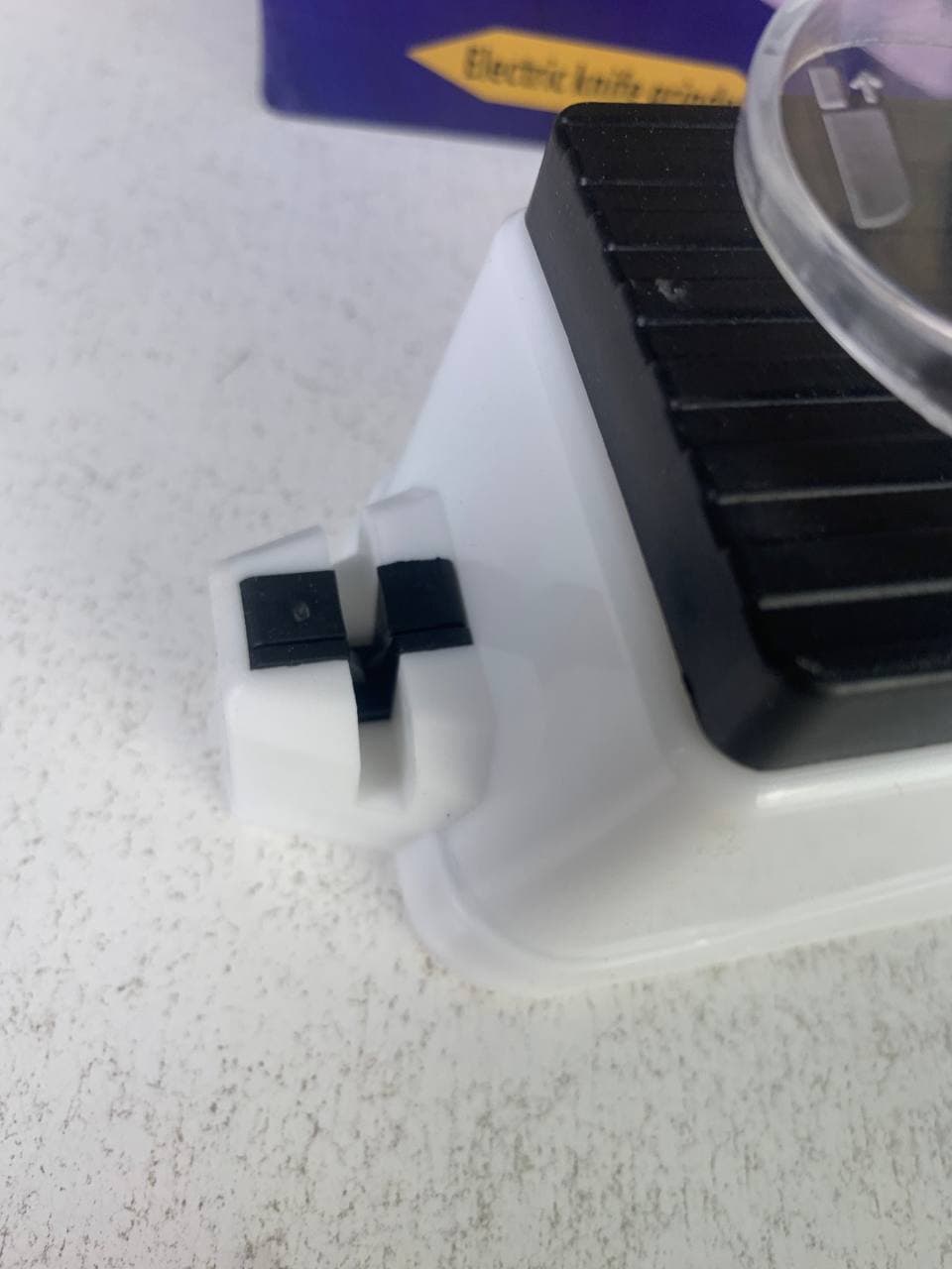 Aiguiseur Électrique Multifonctionnel Pour Couteaux et Ciseaux - مسن سكاكين كهربائي - Cuisine - صورة حقيقية 12