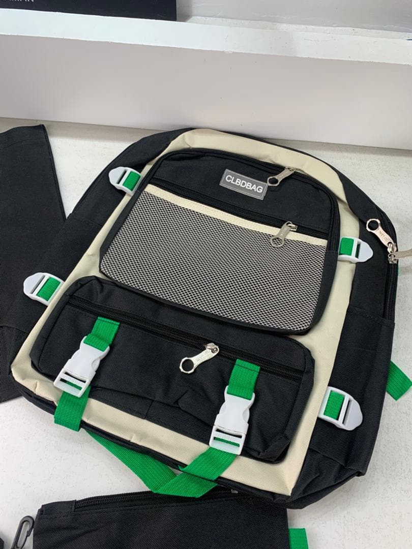 Ensemble de sacs d’école Kawai pour adolescents 4Pcs V3 CLBD Noir – محفظة 4 قطع كاواي أسود — صورة حقيقية 5
