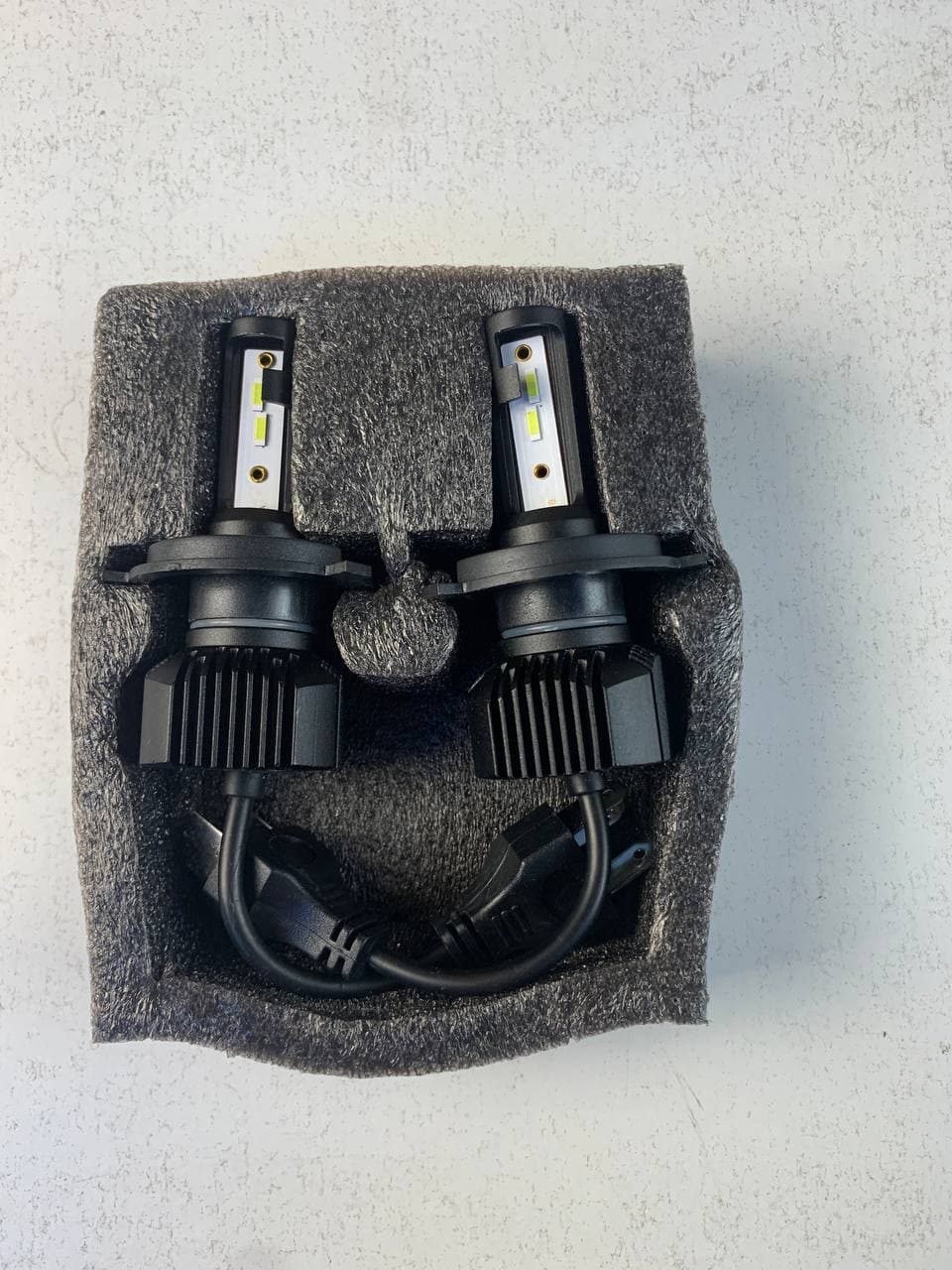 مصابيح أمامية للسيارة | Canabus M1 H4 LED Kit | 6000K 60W — صورة حقيقية 8