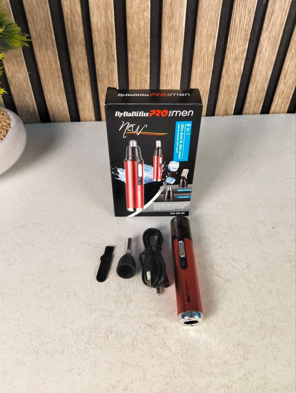 Tondeuse Nez et Oreilles Rechargeable USB avec Lames Rotatives à 360° - ماكينة حلاقة وتشذيب شعر الأنف والأذن القابلة للشحن - Soins et Beauté - صورة حقيقية 13
