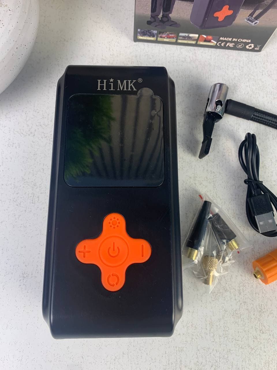 Gonfleur de pneus portable sans fil arrêt automatique MK-330 - جهاز ضغط العجلات محمول - Accessoires Auto/Moto - صورة حقيقية 10