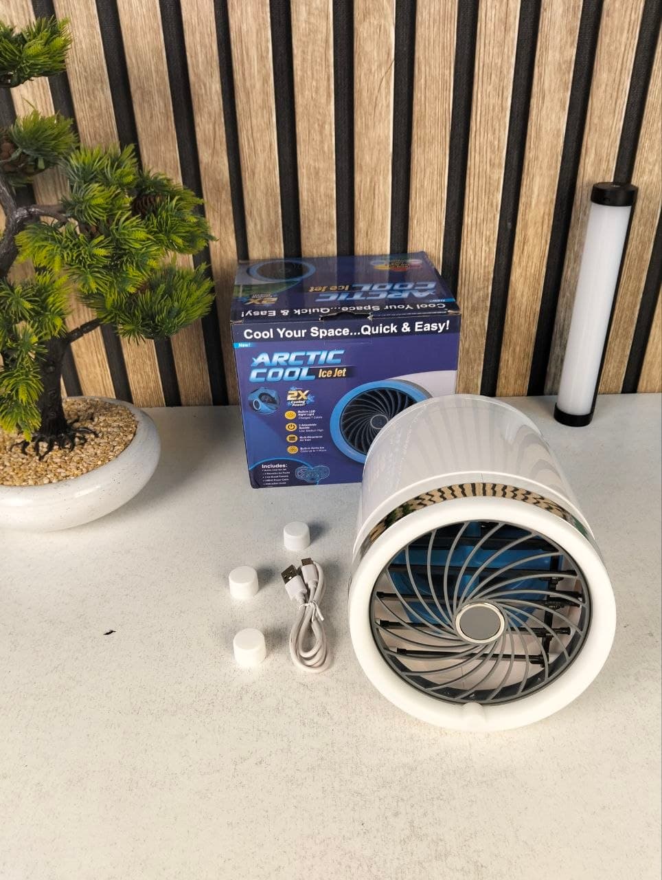 Mini Climatiseur Portable à Glace Technologie Jet Fan, 3 Vitesses et Éclairage LED - مبرد الهواء والثلج المدمج بـ 3 سرعات وإضاءة ملونة - Produits de saison - صورة حقيقية 15