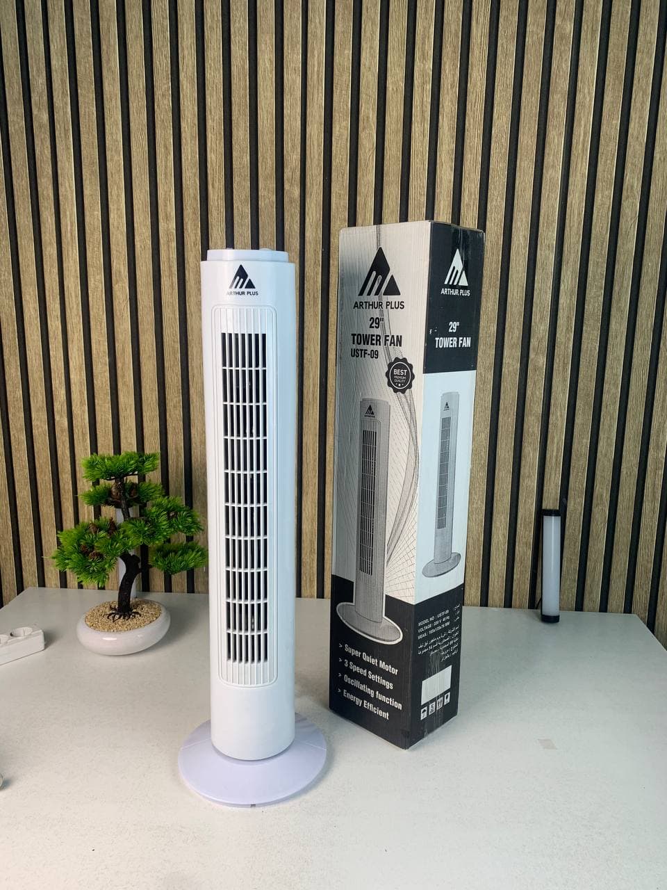 Arthur Plus 29" Tower Fan USTF-09 - مروحة برج آرثر بلس 29 بوصة فائقة الهدوء - Electroménager - صورة حقيقية 4