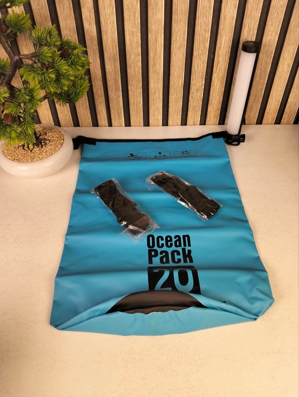 Sac Étanche Ocean Pack 20L Protection Waterproof Totale pour Kayak et Plage - حقيبة الظهر المائية المضادة للماء والتمزق أوشن باك (20 لتر) - Vacance & Loisir - صورة حقيقية 13