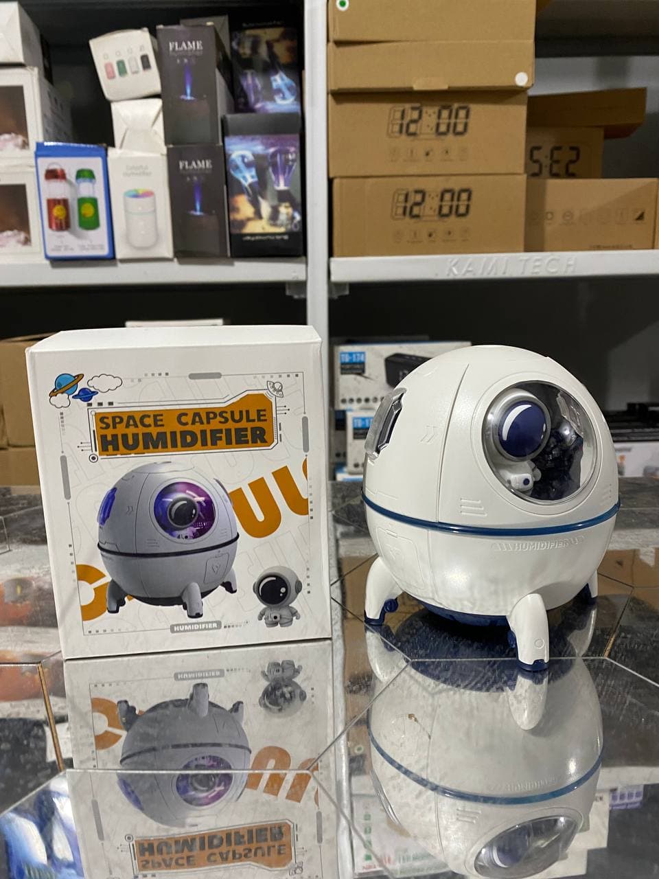 Humidificateur d'air électrique Spacecraft avec lumière LED — صورة حقيقية 14