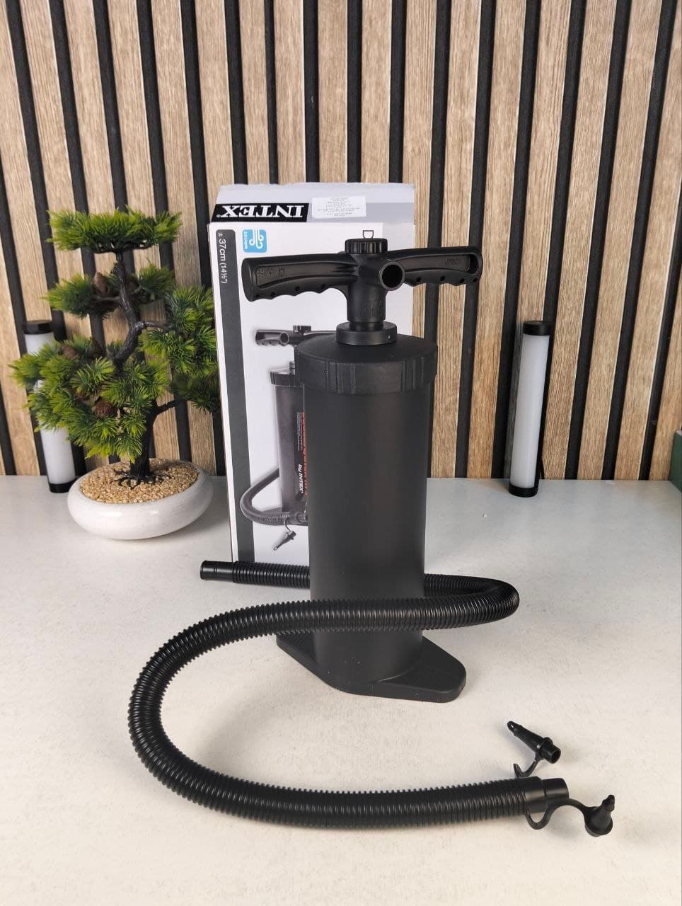 Pompe À Main Double Quick III Hi-Output Intex 68605 Multi-Embouts - مضخة إنتكس اليدوية عالية الكفاءة ذات الضخ المزدوج (37 سم) - Vacance & Loisir - صورة حقيقية 6