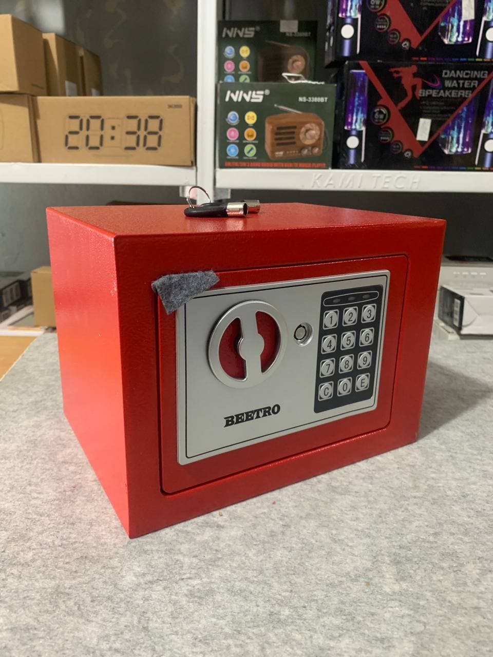 Coffre Fort Electronique Avec Code de sécurité programmable — صورة حقيقية 15
