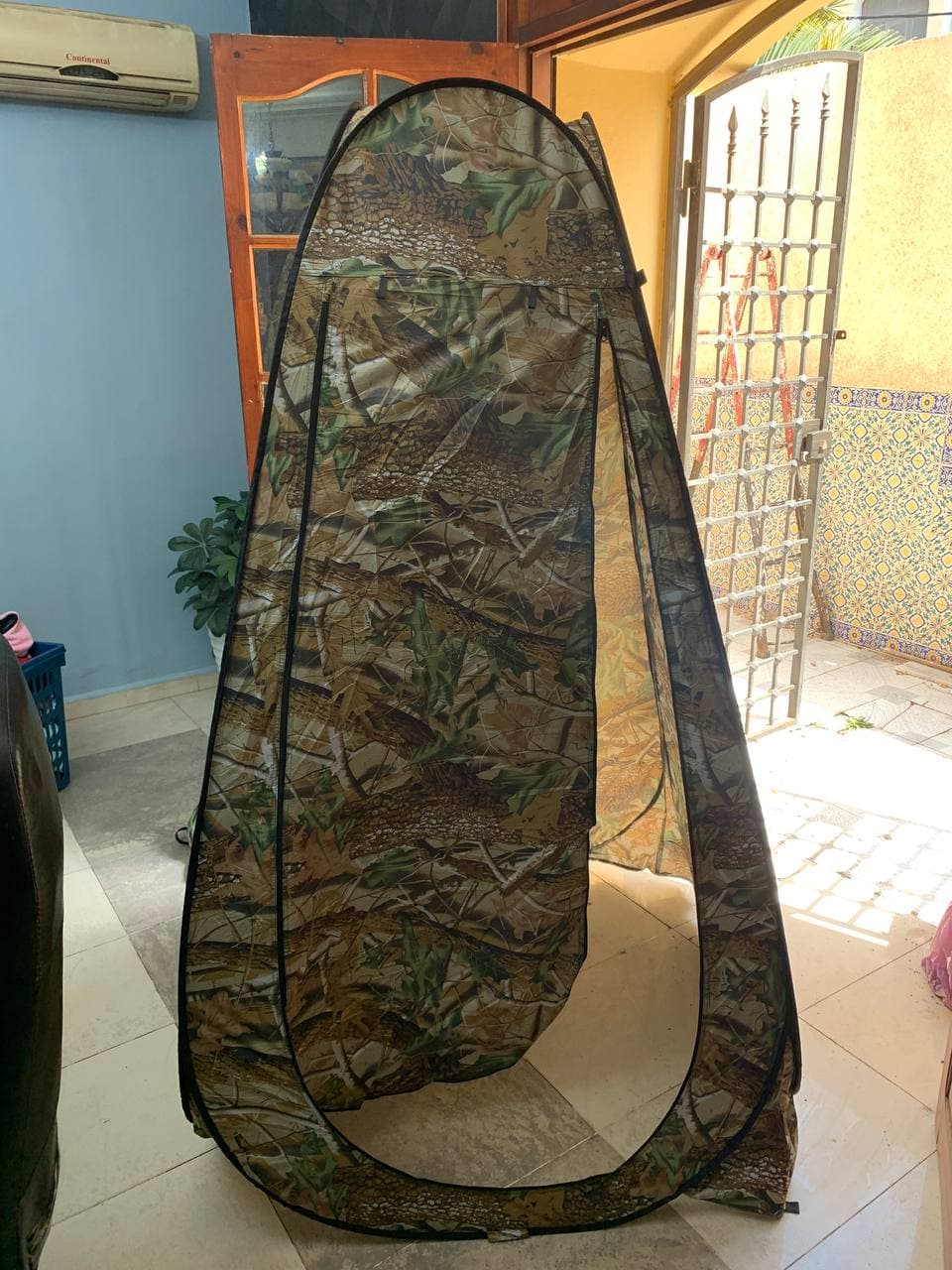 خيمة تغيير ملابس قابلة للطي | Tente Camouflage UPF 50+ | 120x120x190cm — صورة حقيقية 14