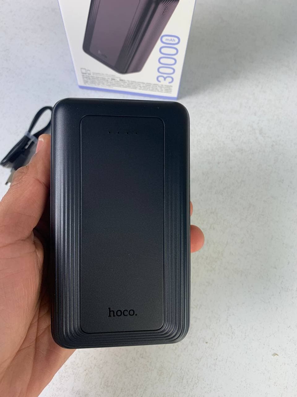Power Bank Hoco J165B 10W (30,000mAh) - باور بانك بسعة 30,000 مللي أمبير - Camping et Randonnée - صورة حقيقية 12
