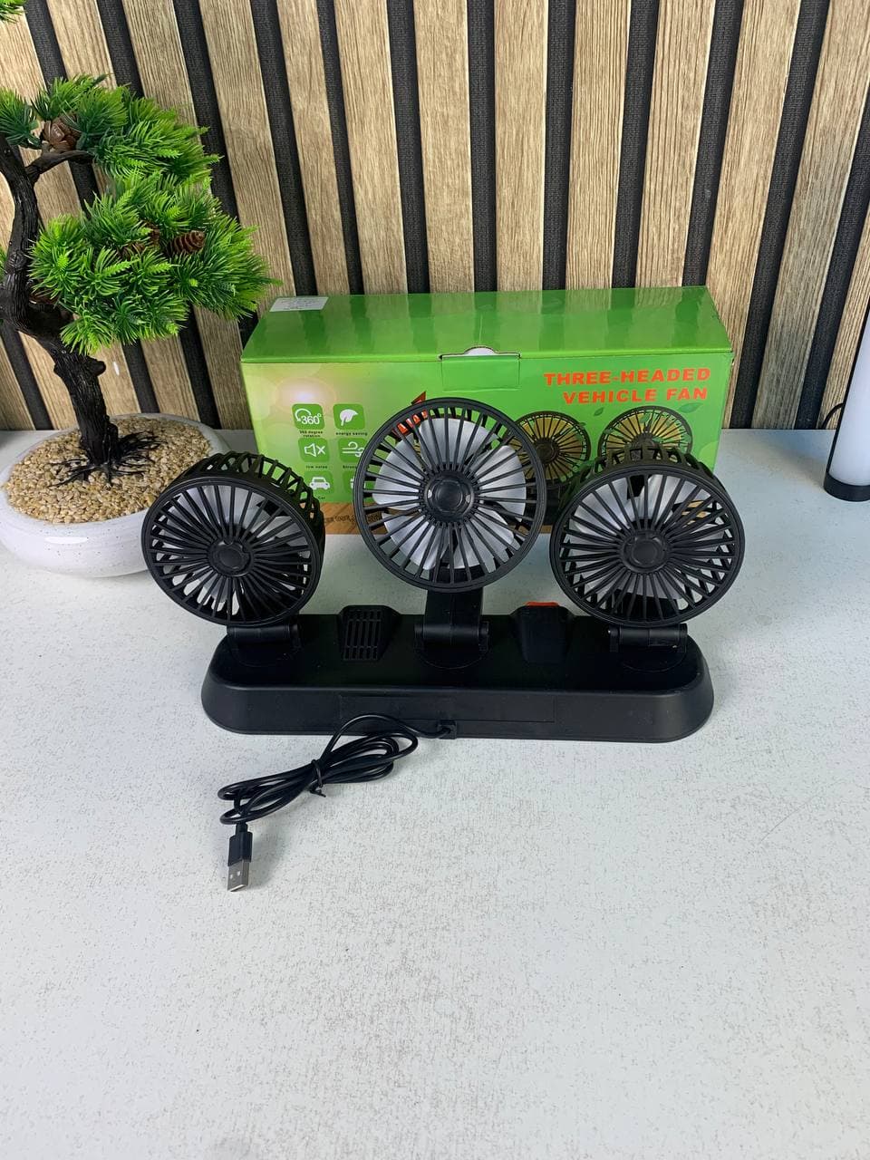Ventilateur de Voiture USB Haute Vitesse 360° Réglable 3 Têtes 12/ 24 V - مروحة سيارة قابلة للتعديل بزاوية 360 درجة بثلاثة رؤوس - Accessoires Auto/Moto - صورة حقيقية 10
