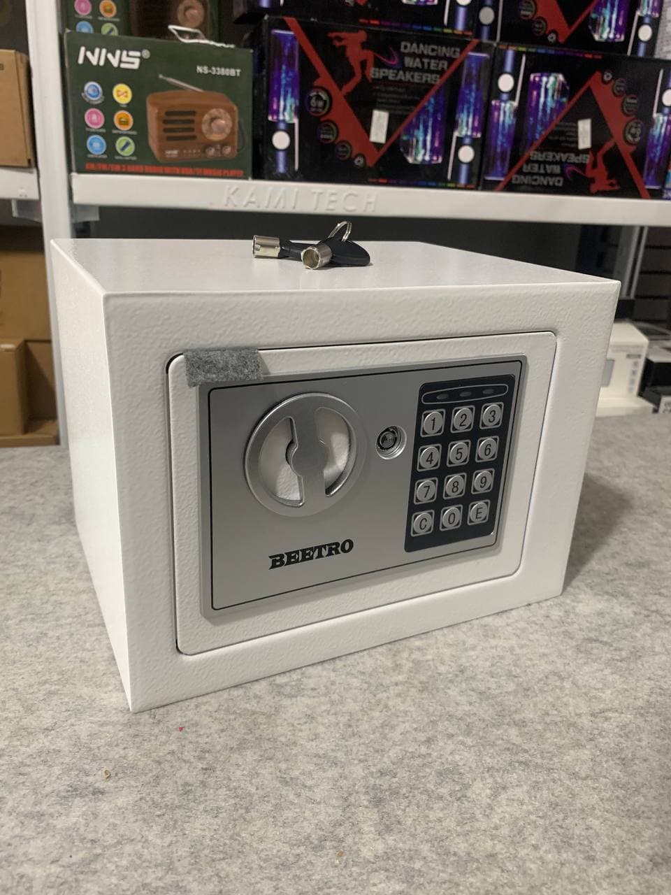Coffre Fort Electronique Avec Code de sécurité programmable — صورة حقيقية 18